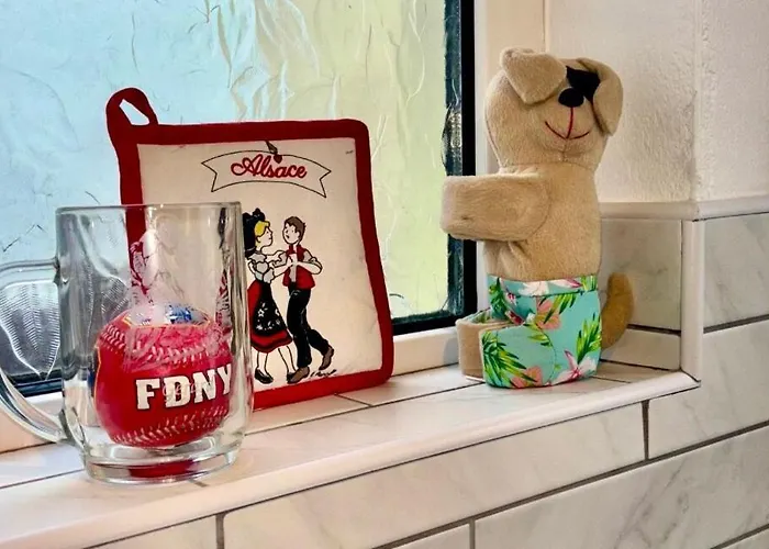 White Heather House Town Square *