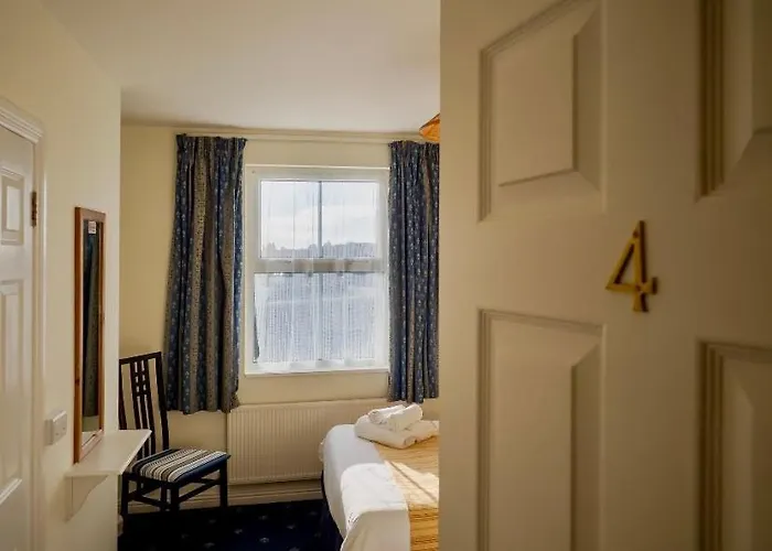 White Heather House Town Square בית נופש *