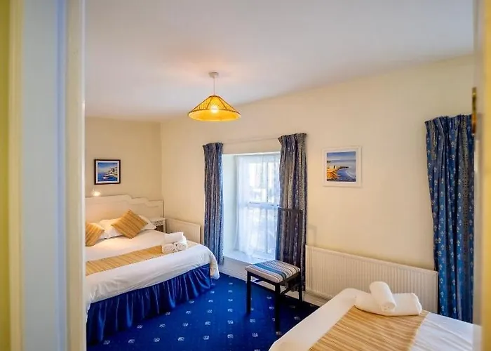 White Heather House Town Square בית נופש