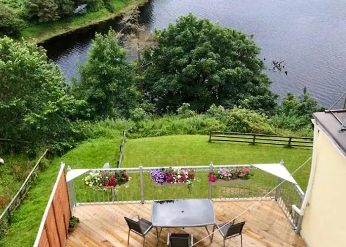 White Heather House Town Square בית נופש